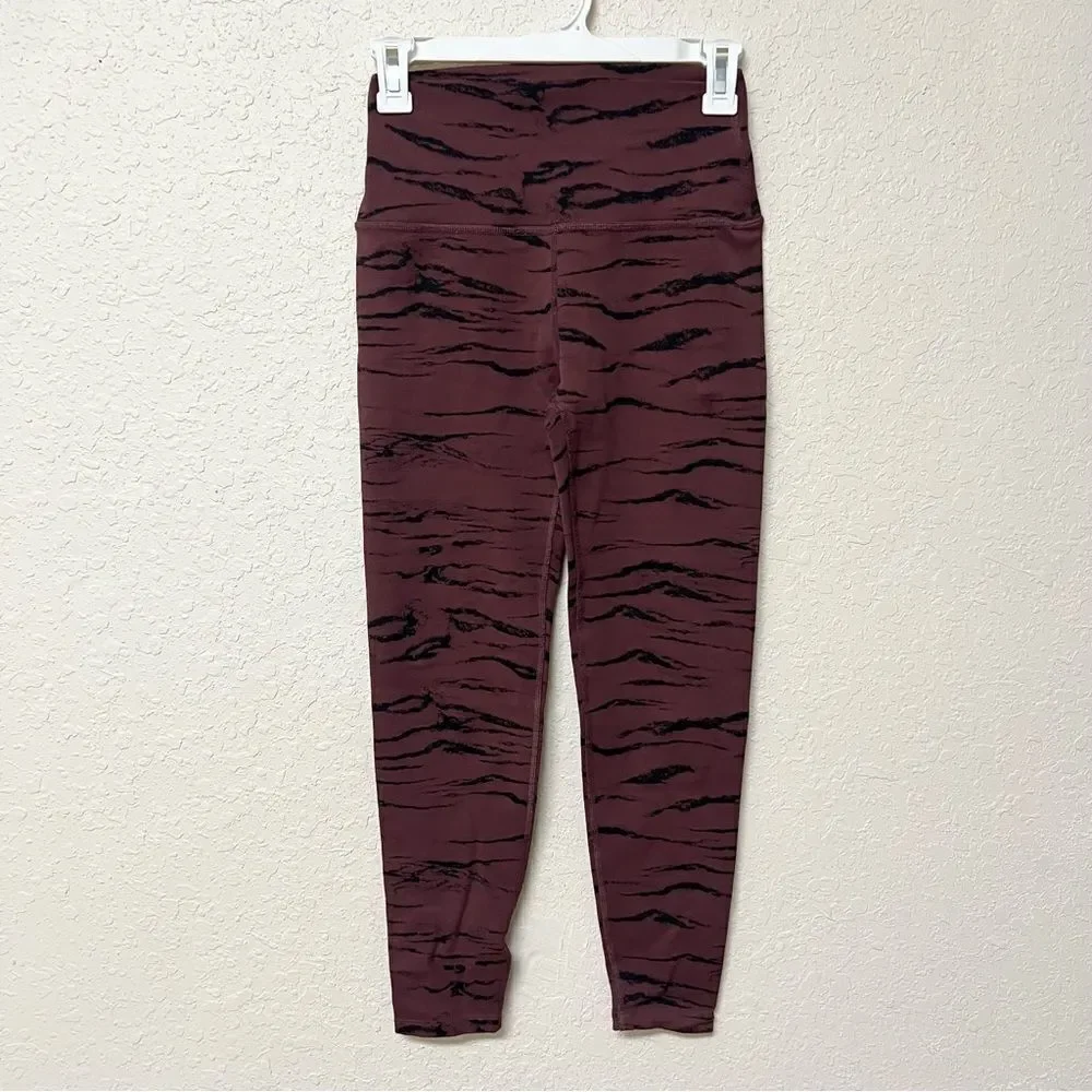 Beyond Yoga Womens High Waisted Legging  Jacquard Animal Print Size S